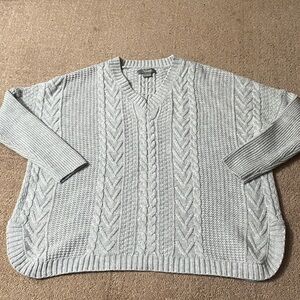 Cable Knit Medium Light Gray Oversized Sweater for Men Cozy